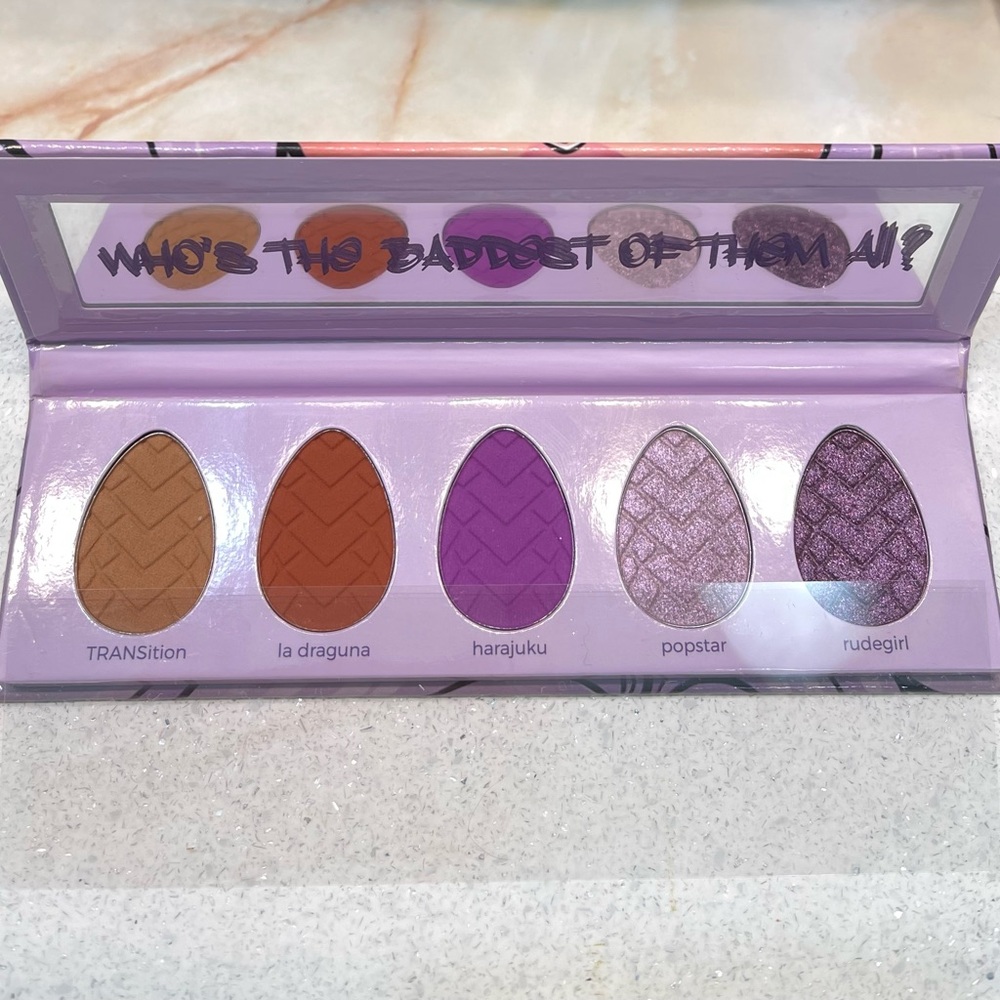 Nikita Dragun Beauty ~ ‘FANTASY PALETTE VOL. I’ ~ Full Size ~ DISCONTINUED ~ NIB - Picture 3 of 16